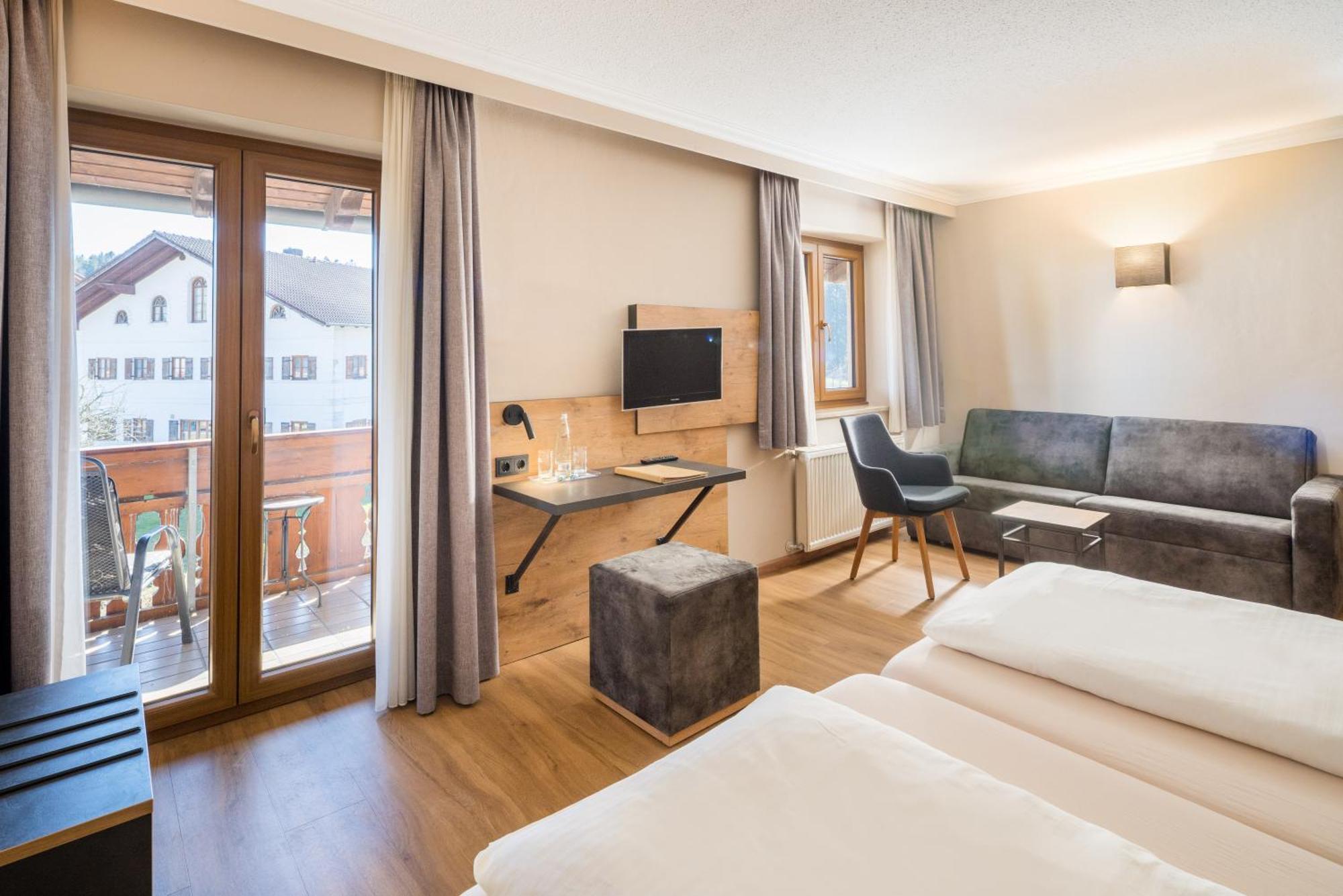 Hotel-Gasthof Huber Ebersberg Extérieur photo